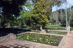 Pique-nique de Barcelone (Joan Brossa Gardens Park Jacinto Verdaguer)