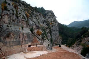 Towards the cave Picasso (old marble quarry Saving Juan De Huerta)