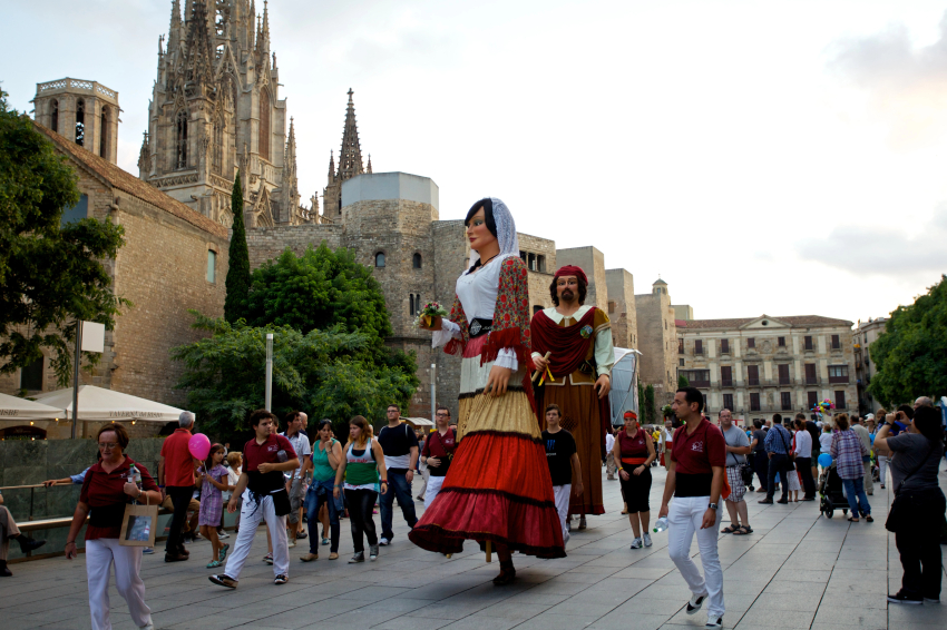 22 d'agost, Dia Mundial del Folklore