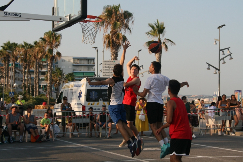 Basket-ball 3x3 à la plage de La Pineda