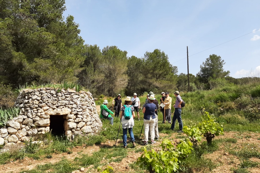 Dry stone walk in Subirats