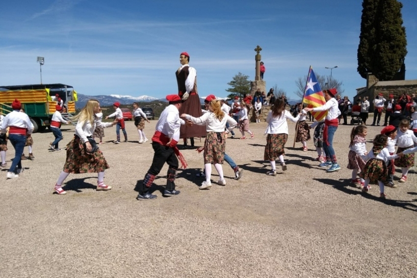 Caramelles por Pascua en Serrateix y en Viver