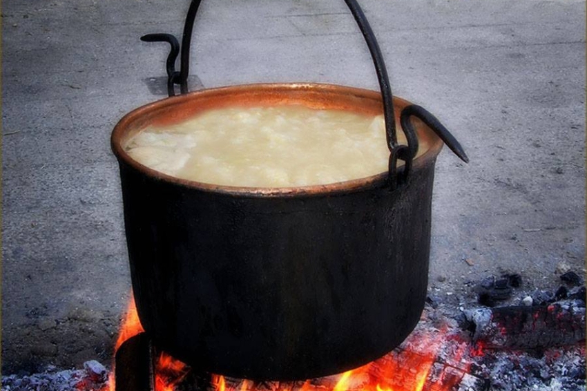 Escudella de carnaval à Queralbs