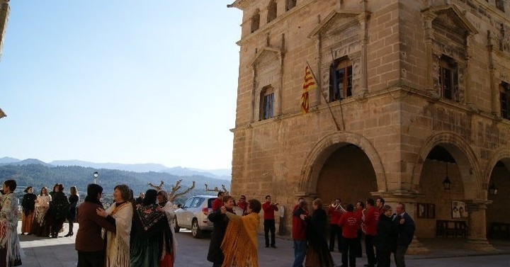 Fête de Santa Águeda de Arnes