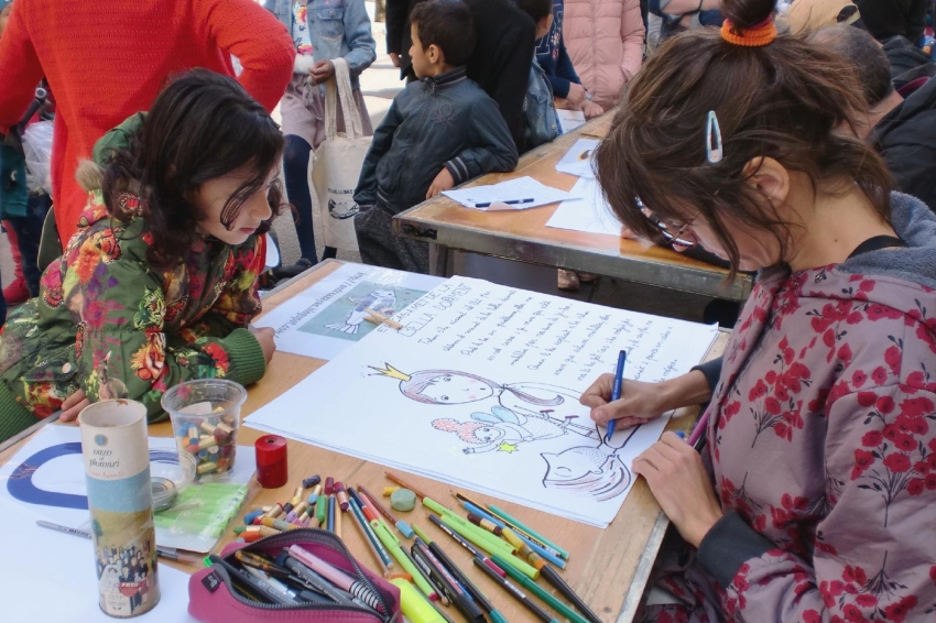 Fiesta del Libro Gigante en Salt