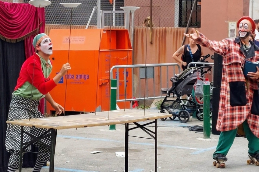 Christmas Street Theater Festival in Viladecans