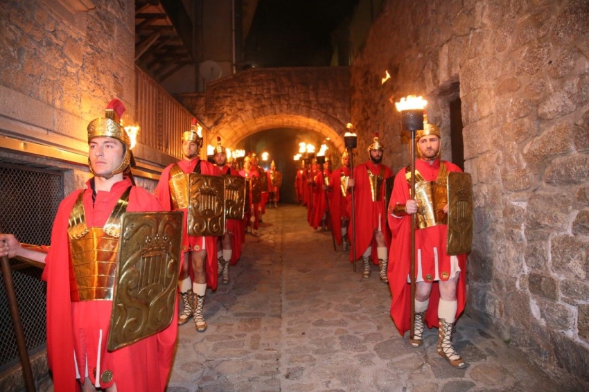 Procesión de los Santos Misterios de Camprodon