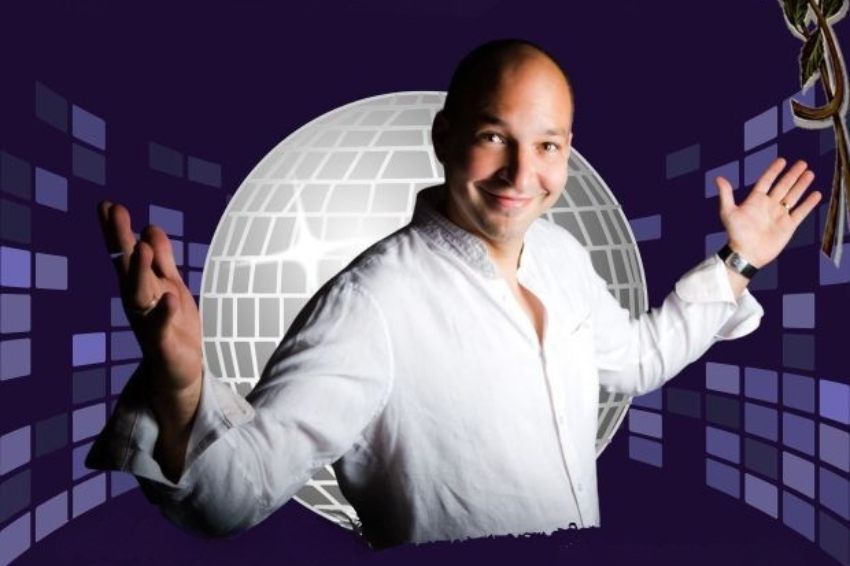 Salón La Flor: Baile con Jordi Bruch en La Pobla de Lillet