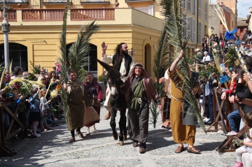 Vía Crucis de Castelló d'Empúries