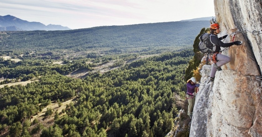 Coneix Catalunya des d'un altre angle, fes escalada