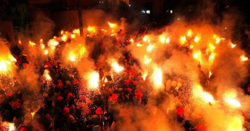 Festivités du feu en Catalogne