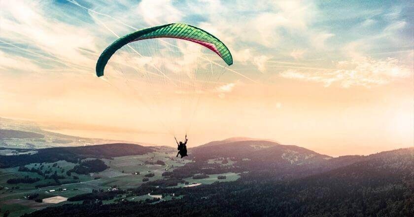 Fem aventura des de l'aire
