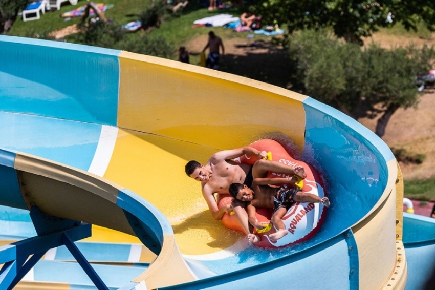 Sorteig: Guanya un pack familiar (2 adults + 2 nens) per l'Aqualeón Water Park Costa Daurada!
