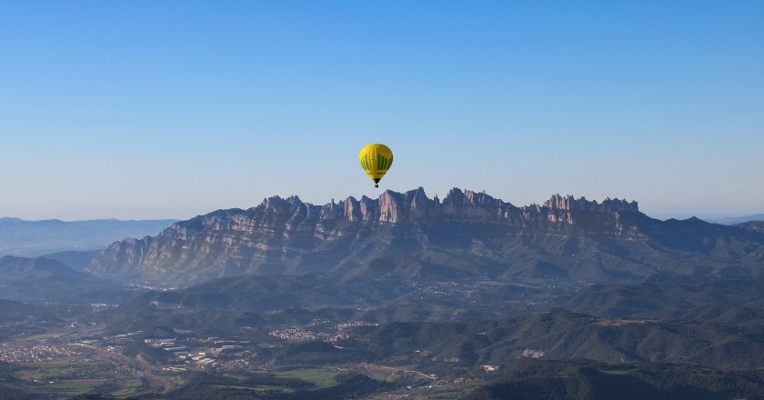 Vuelo en globo en el Bages con vistas a Montserrat
