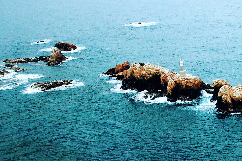 Excursió a les Illes Formigues, Tela Marinera