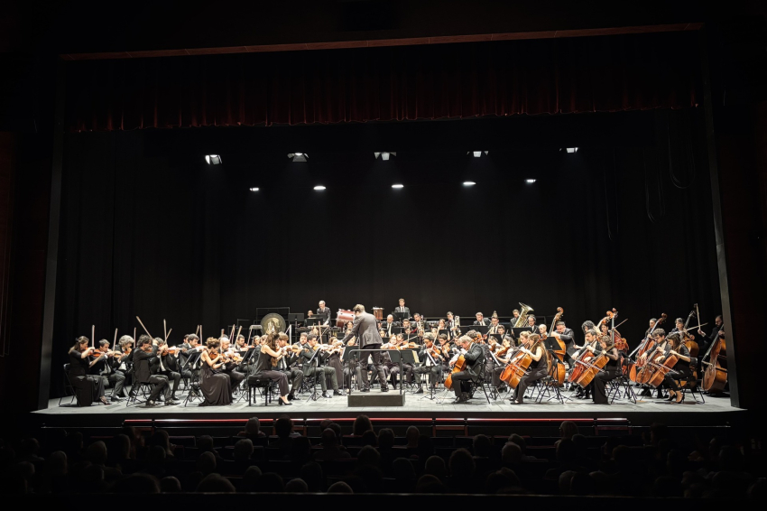 Franz Schubert Filarmonía con Apartamentos TGNA Rambla 68