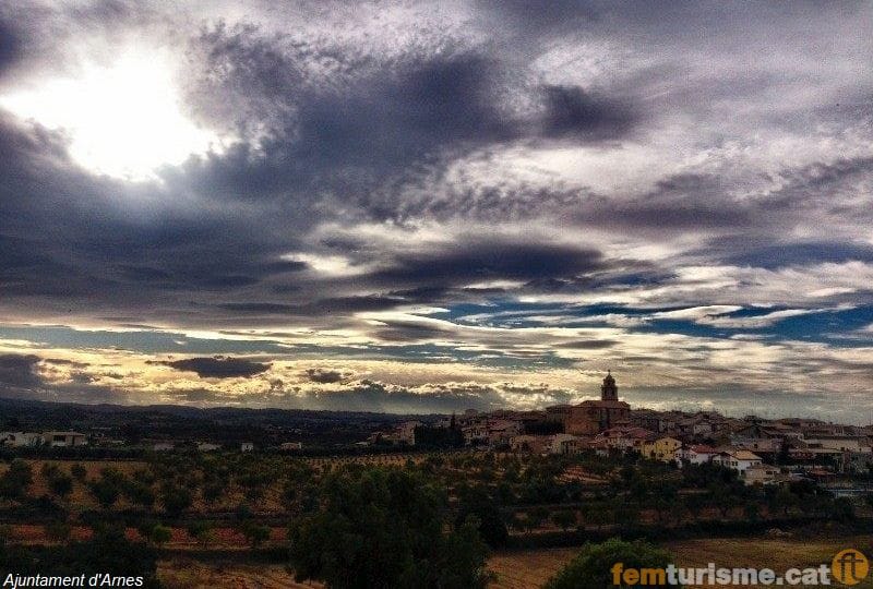 Resultado de imagen de pueblo arnes tarragona