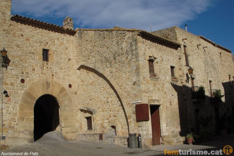 Pals (Baix Empordà - Girona) Toda la información turística. ¡Descubrelo!
