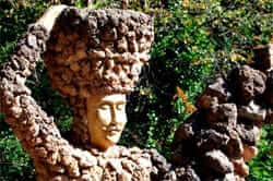 Gaudí i el Berguedà (Escultura dels Jardins Artigas de Gaudi)