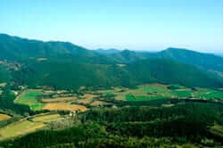 Ruta del volcán del Cuerno del Boc (Valle de Llémena)