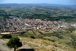 Ruta del castillo del Montgrí (Torroella de Montgri desde el Castillo)