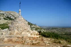 Ruta del castell del Montgrí (creu del castell del Montgri)