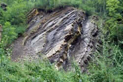 Mine à ciel ouvert-de-carbure-san-paix-suivante (Route de Saint-Paul de Seguries)