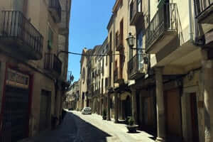 De San Ramón en Cervera, atravesando el sur de la Segarra (Calle Mayor de Cervera)