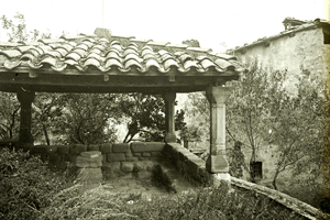 Un paseo por la historia de Sant Feliu Sasserra (Templete Y Cruz Cementerio Sant Feliu Sasserra)