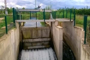 Route through the Acequia Vinyals (Toma Sequia Vinyals)