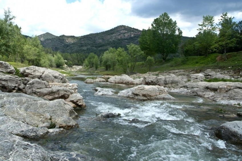 Camino natural de la Muga, desde el mar Mediterráneo a los Pirineos