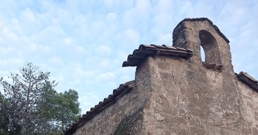 Le Pujol de Planès et le ruisseau Navel à Montmajor