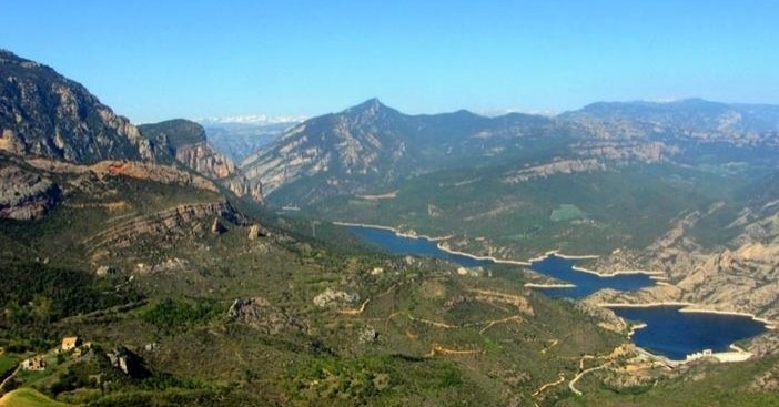 Roca del Corb and Sant Honorat in Peramola