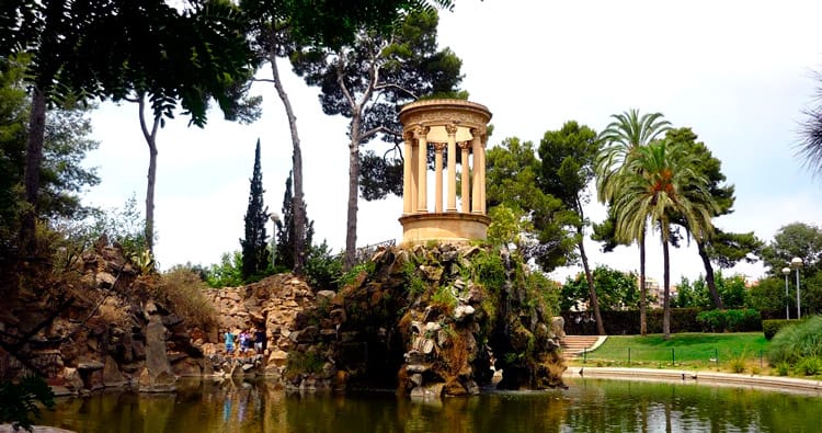 Un passeig pels jardins que envolten Barcelona