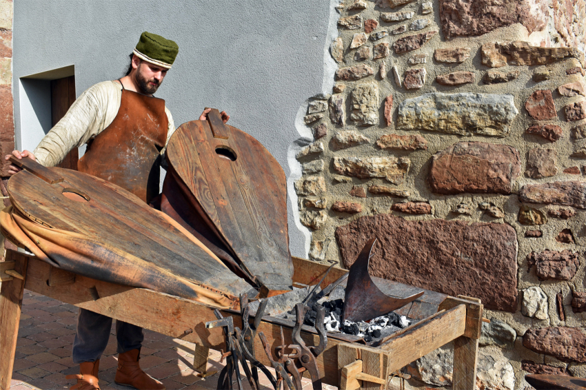 Foire dartisanat médiéval de Súria (2024_11_10_21a_fira_medieval_d_oficis_foto_5)