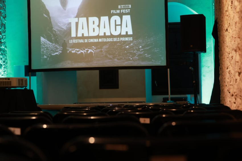 Tabaca Film Fest - Lo Festival de Cinema Mitològic a Gerri de la Sal (Tot A Punt Sala Buida Sandra)