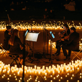 Candlelight Open Air dans l&#39;espace moderniste de Sant Pau