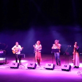 Pep Lladó & The Two Rivers Band concert at Concabella Castle