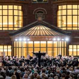 Concert "A Night of Dances" by the Municipal Band of Barcelona