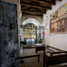 Discover the church of Sant Joan de Caselles - Romànic Andorrà