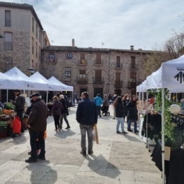 Les samedis sur la place de Santpedor