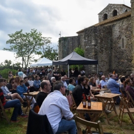 Le festival 'El Gat Bornaix' à Sant Miquel de Cruïlles