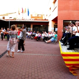 Fiesta de la sardana en Els Hostalets de Pierola