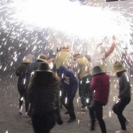Lo tardeo dels correfocs a Sant Jaume d'Enveja