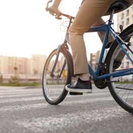 Popular pedaling in Roda de Berà