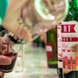 Cata y elaboración del vermut en Las Vermudas Univesity de&#8230;