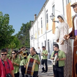 Meeting of giants in L&#39;Ametlla de Merola