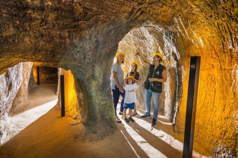Turisme Baix Llobregat (Mines Gava)