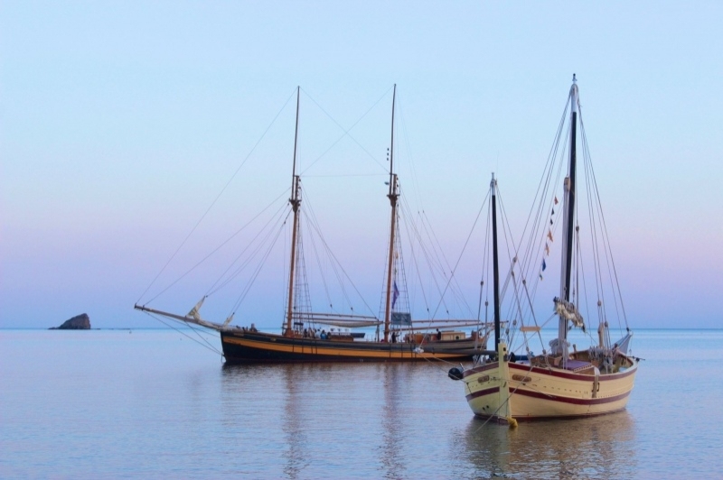 Sailing Boats and Events (Goleta Aran) (Goleta Aran)