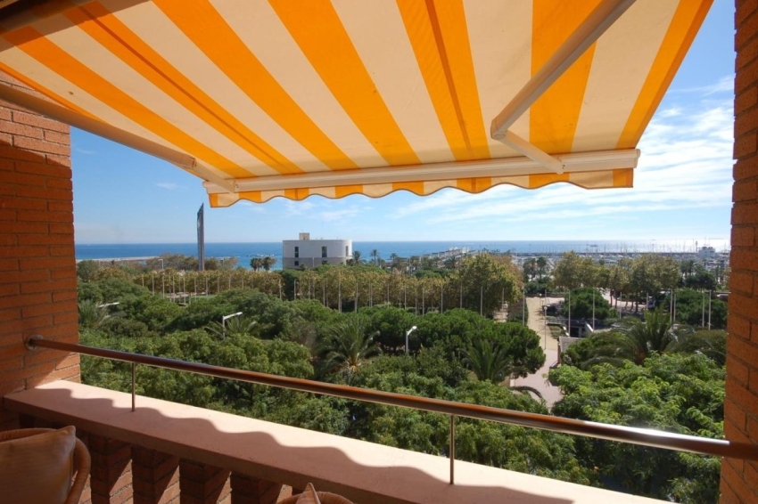 Let's Holidays Barcelona (Let S Holidays Barcelona)